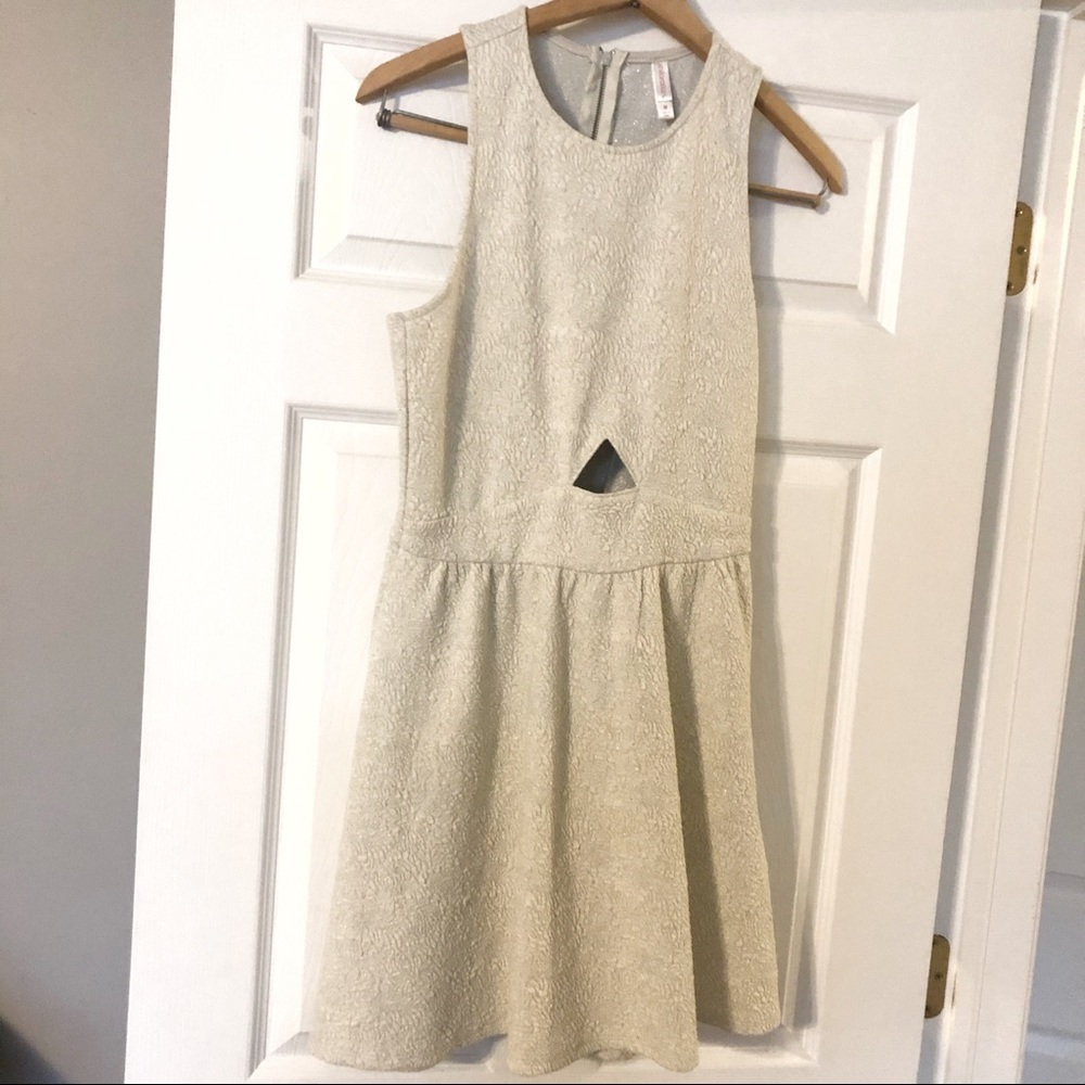 Xhilaration cream silver sparkle cocktail dress M